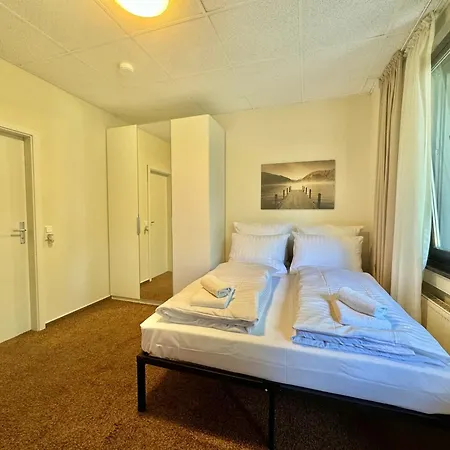 Guesthouse Guetersloh Apartment *
